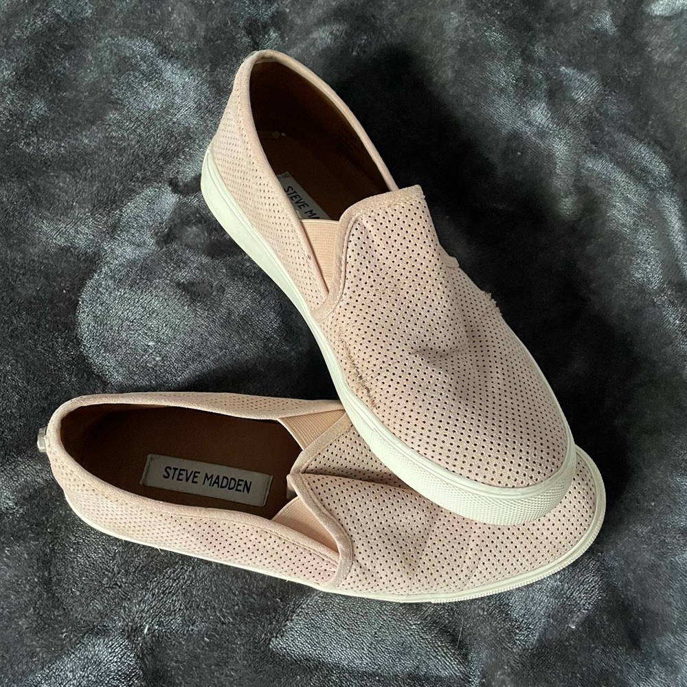 STEVE MADDEN Zarayy pink size 9 slip on shoes